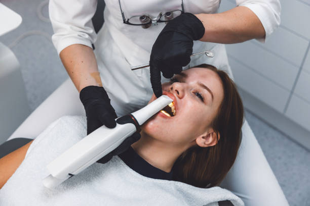 Best Emergency Dentist for Knocked-Out Tooth in Waldron, AR